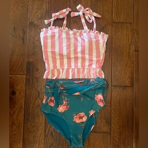 Coral Reef swim size medium like new!